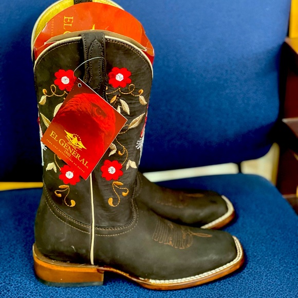 Women Square Toe Western Boots